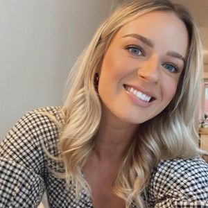 Meet your Posher, Ellen